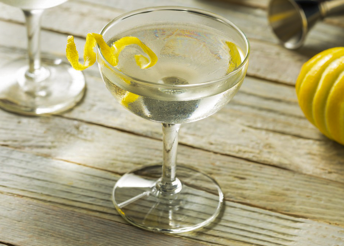 A Secret Agent CBD Cocktail – The CBD Vesper