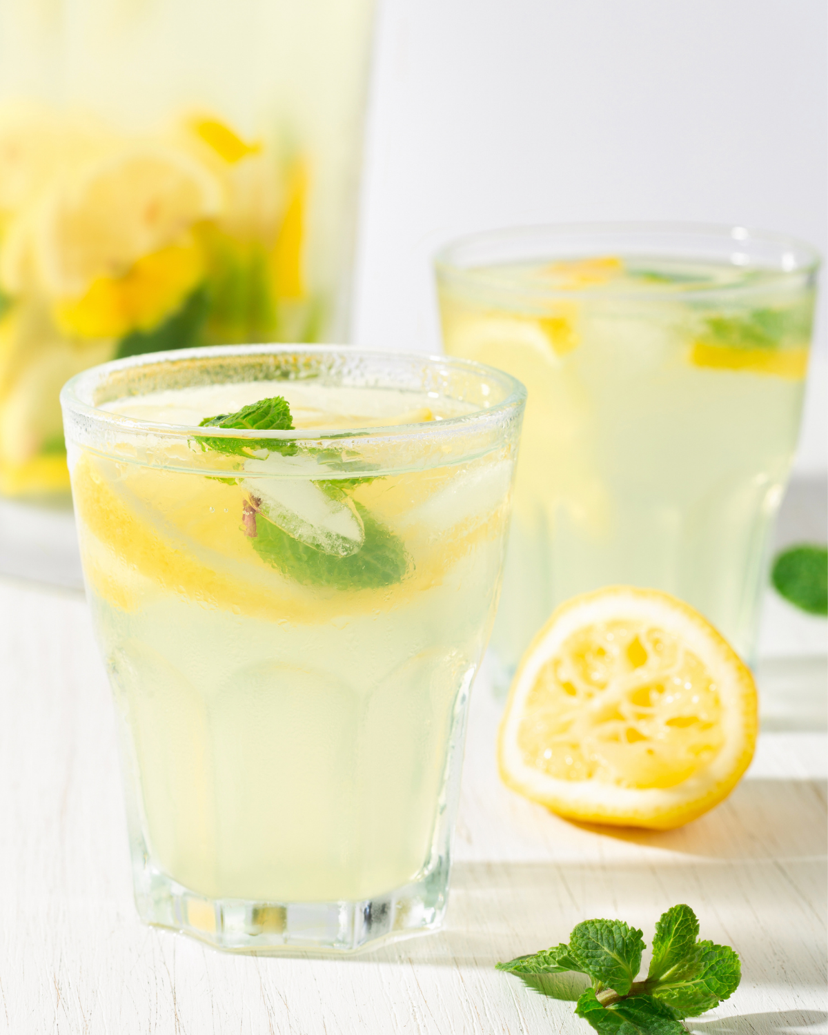 CBD Ouzo Lemonade Spritzer Recipe